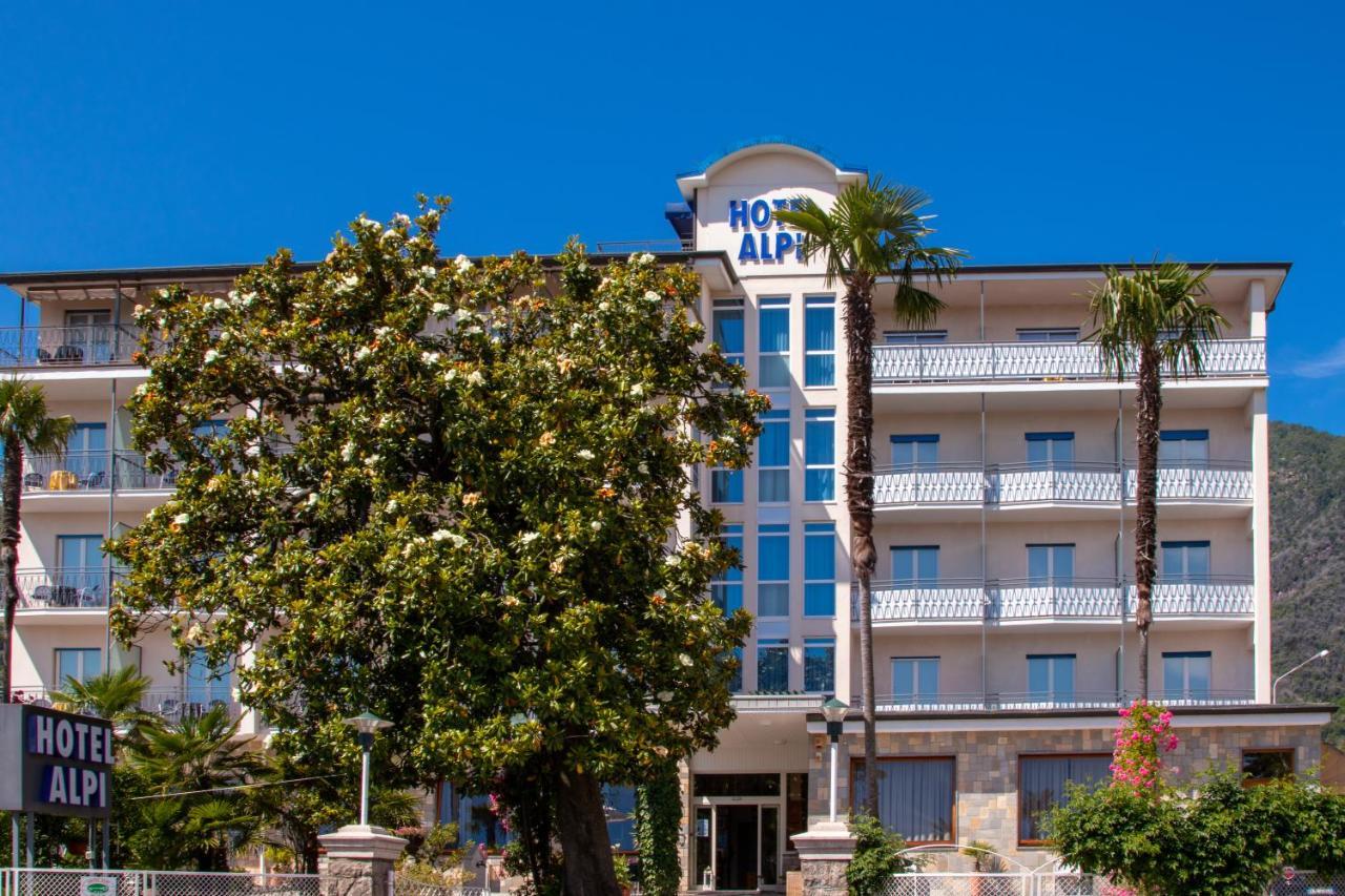 Hotel Alpi Baveno Exterior photo