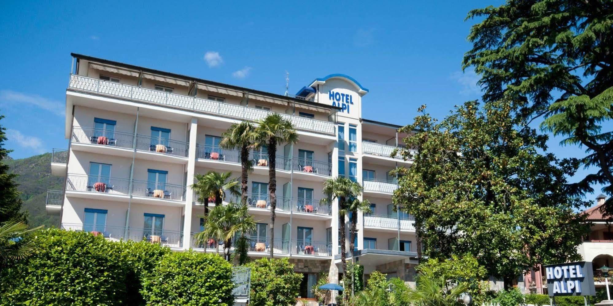 Hotel Alpi Baveno Exterior photo